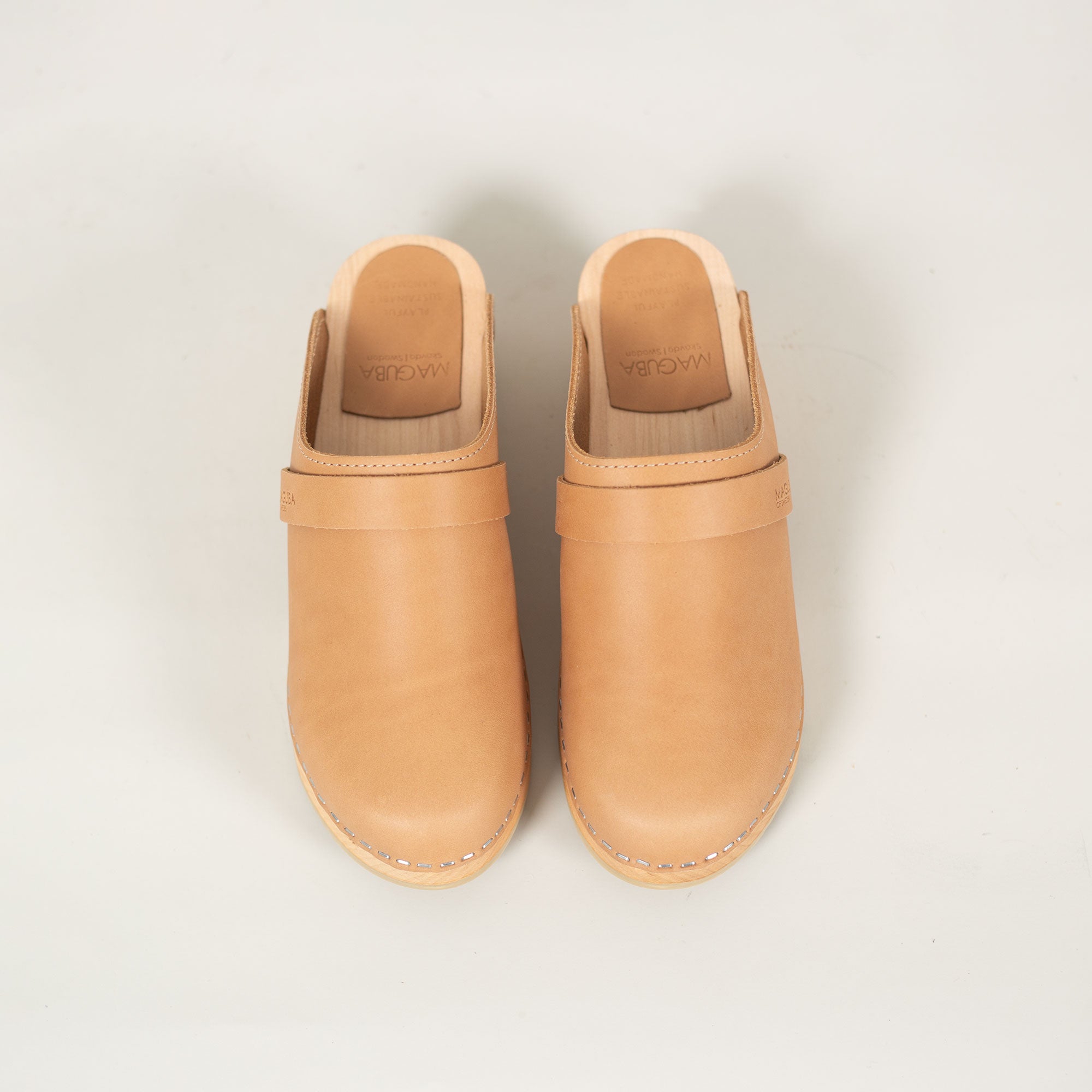 Berkeley Light Tan